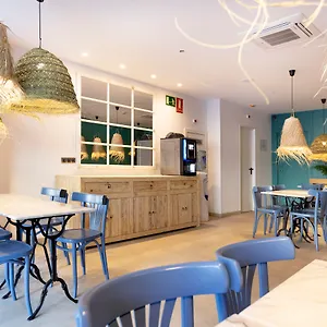 Guest house Yomo Bcn Port