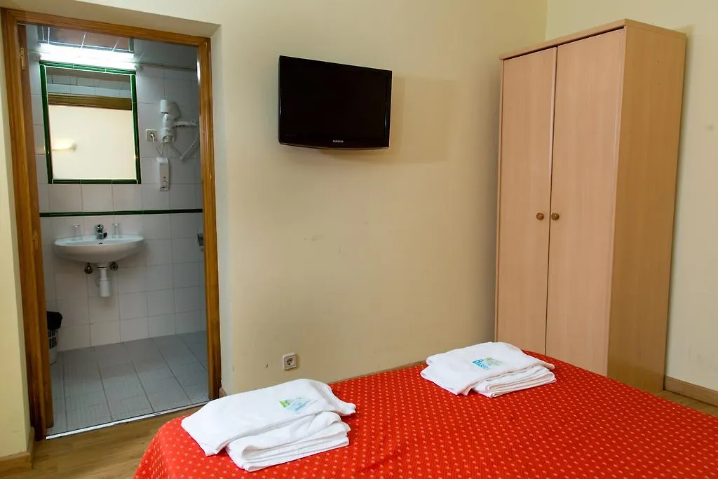 Guest house Hostal Abrevadero Barcelona