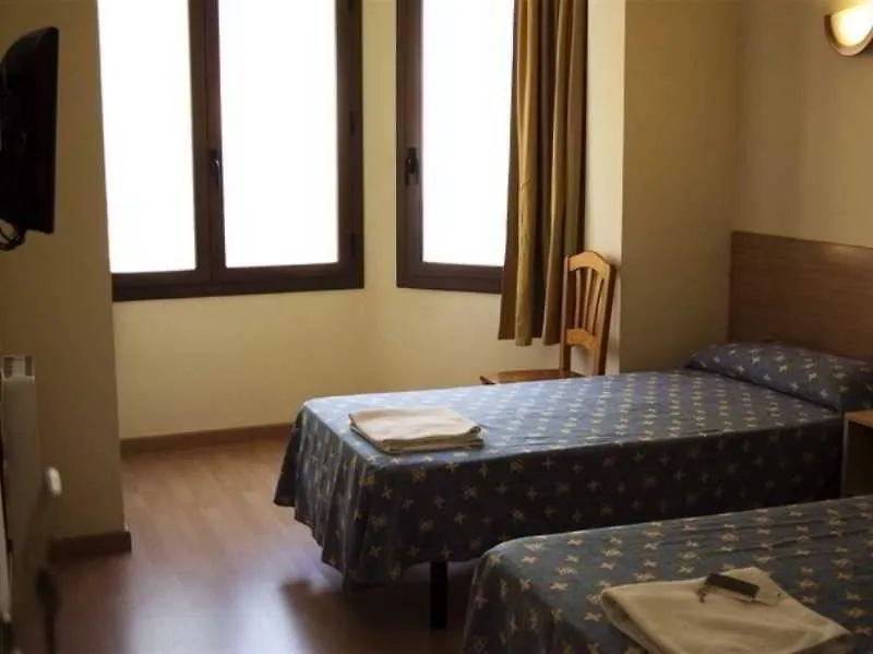 Guest house Hostal Abrevadero Barcelona