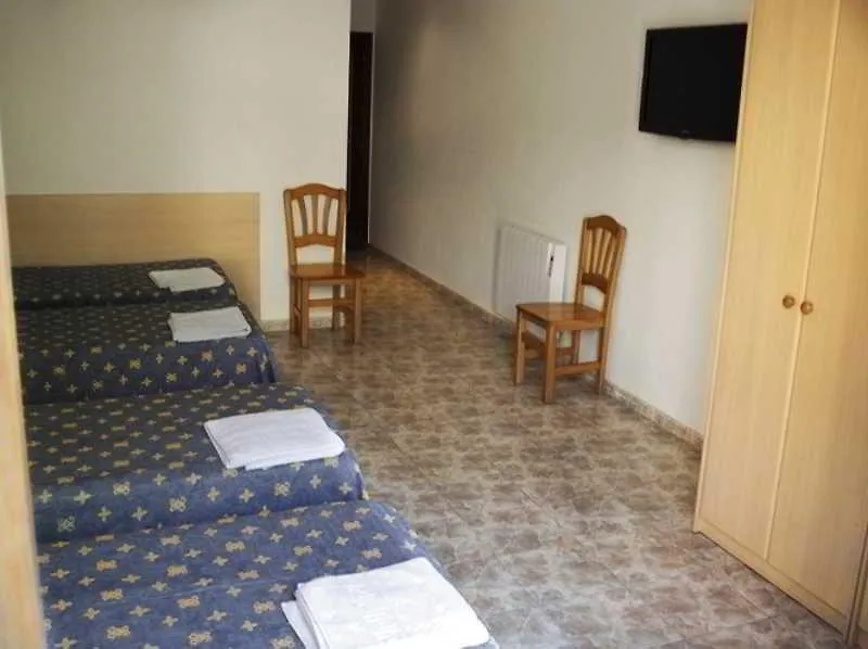 Отель Hostal Abrevadero Барселона