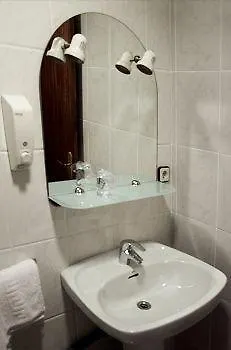 Hostal Abrevadero Barcelona Guest house