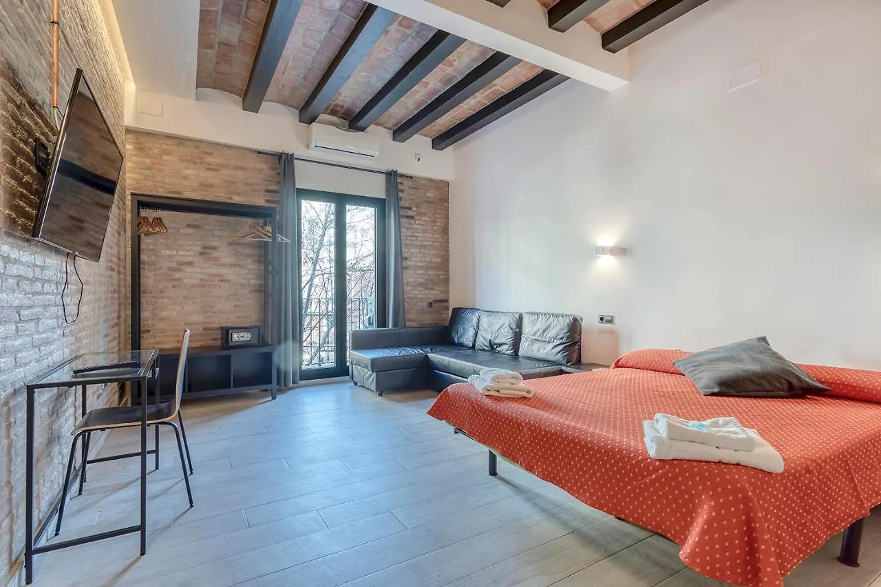 Guest house Hostal Abrevadero Barcelona