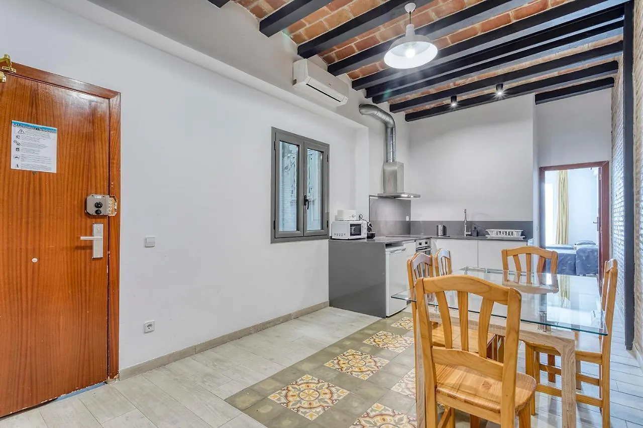 Hostal Abrevadero Barcelona Guest house