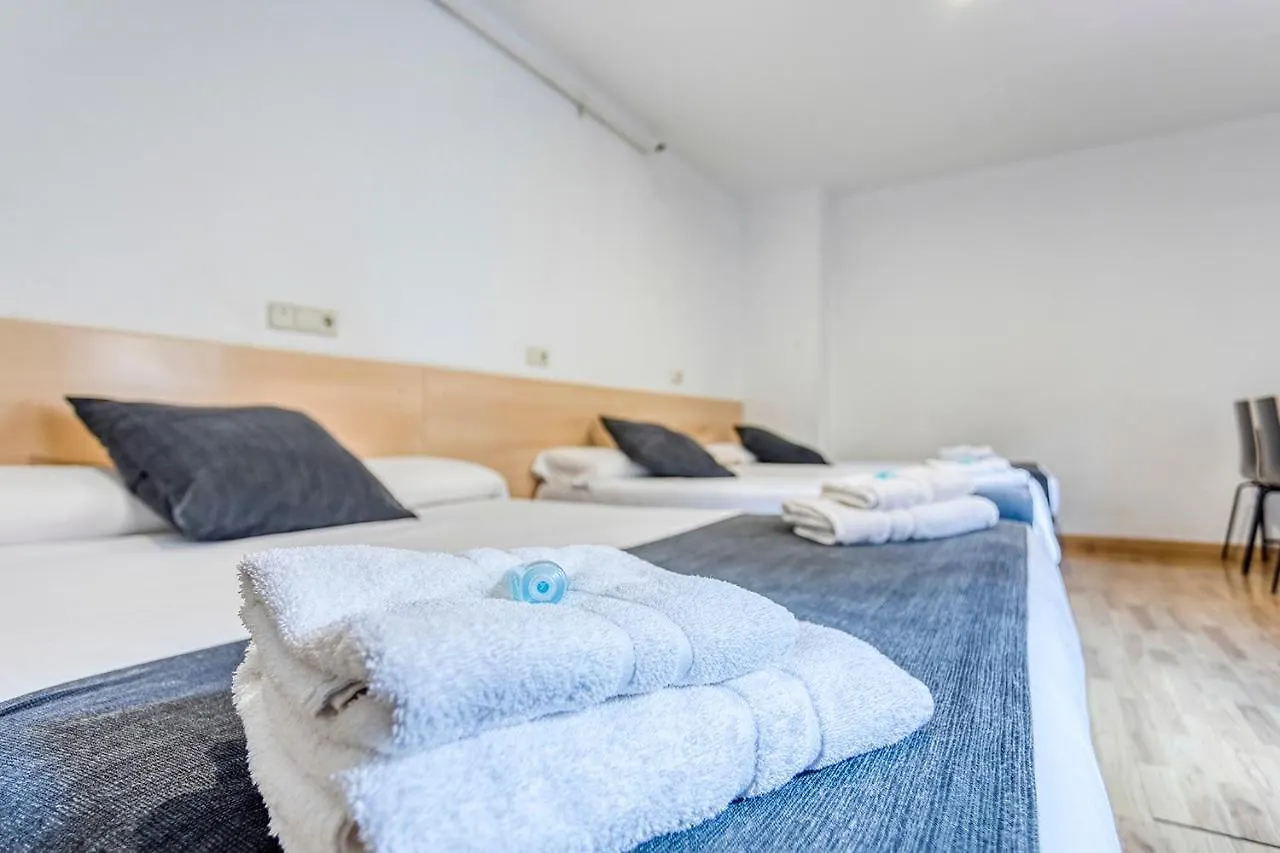 Guest house Hostal Abrevadero Barcelona